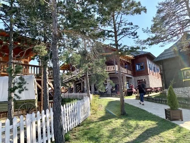 La Promenade 公寓 *